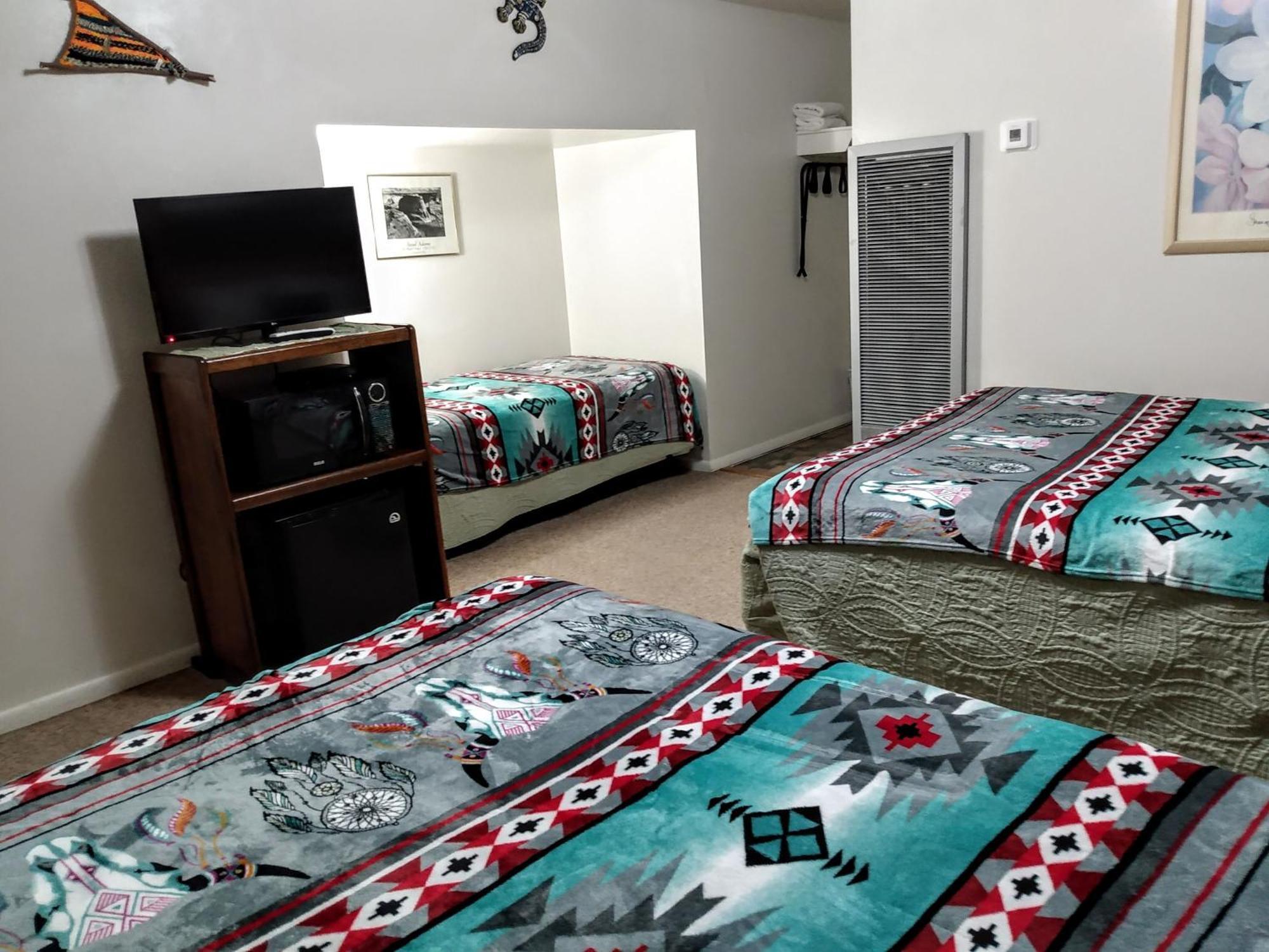 Mokee Motel Bluff Bagian luar foto