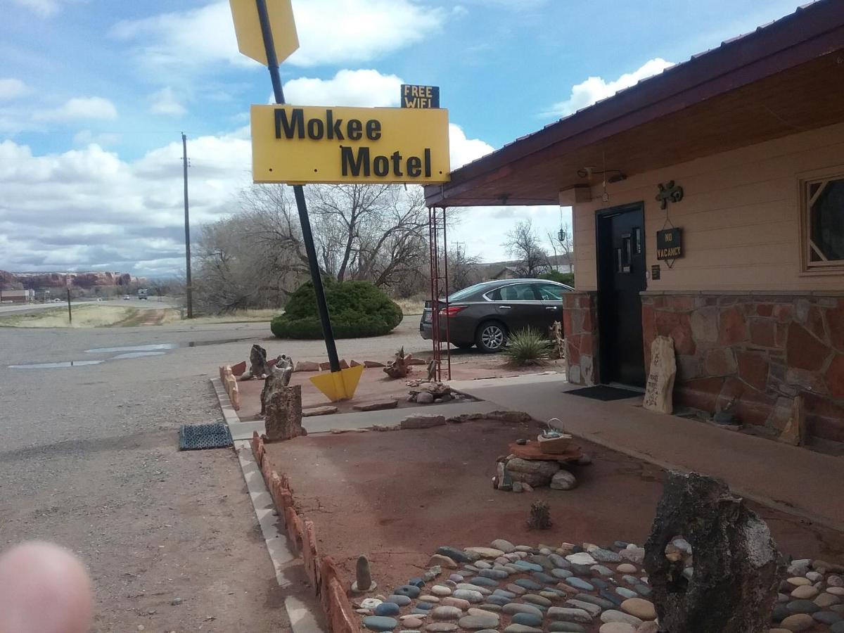 Mokee Motel Bluff Bagian luar foto